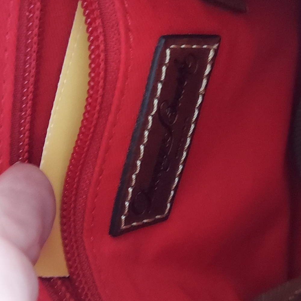 Dooney & Bourke crossbody leather Pouchette - Picture 10 of 14